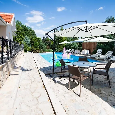 Garden Club * Sarajevo